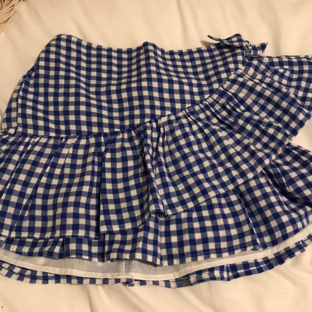 Gingham blue and white skirt